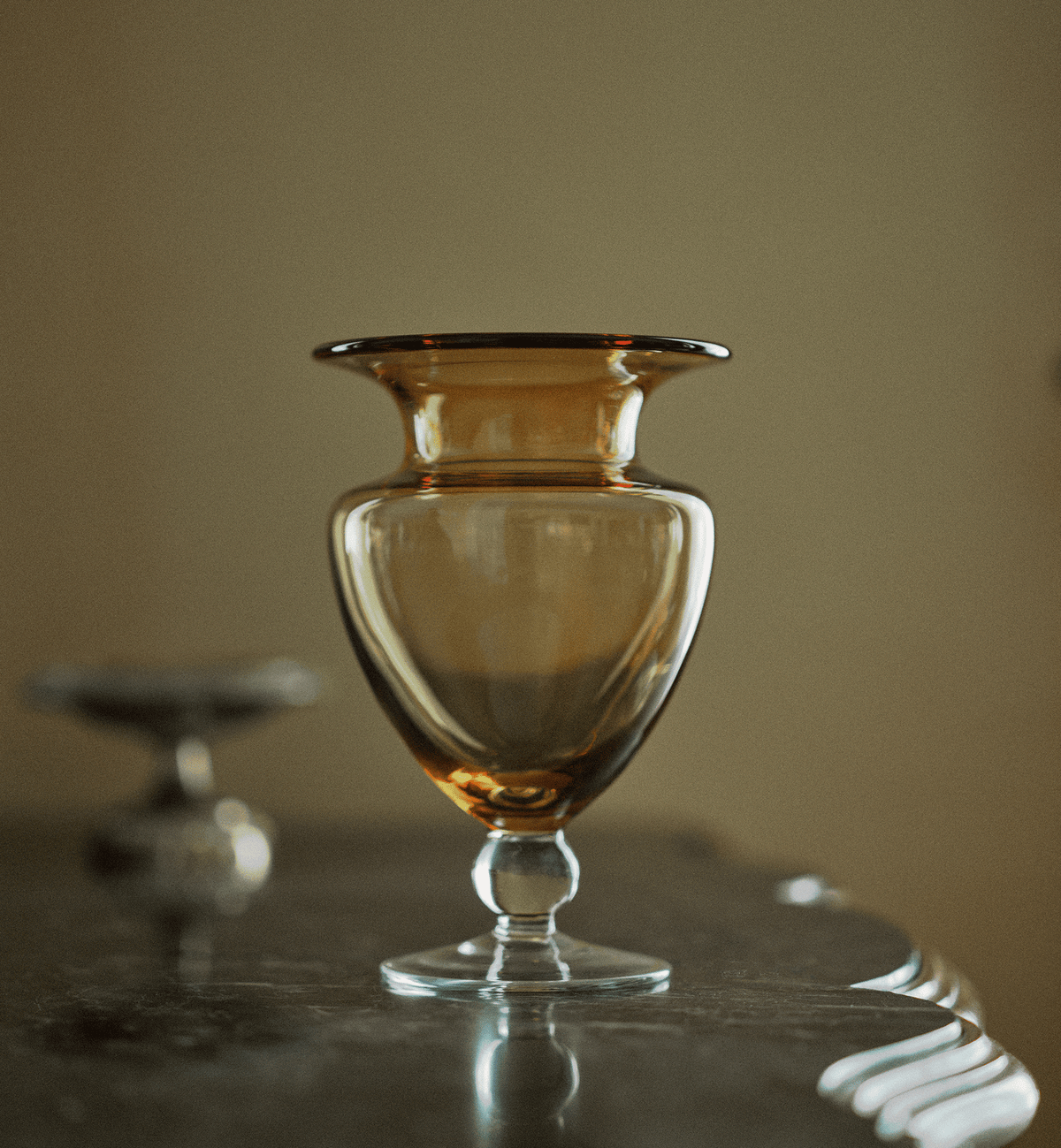 krosno-the-palace-5253-vase-cristal-26-cm-ambre image 2