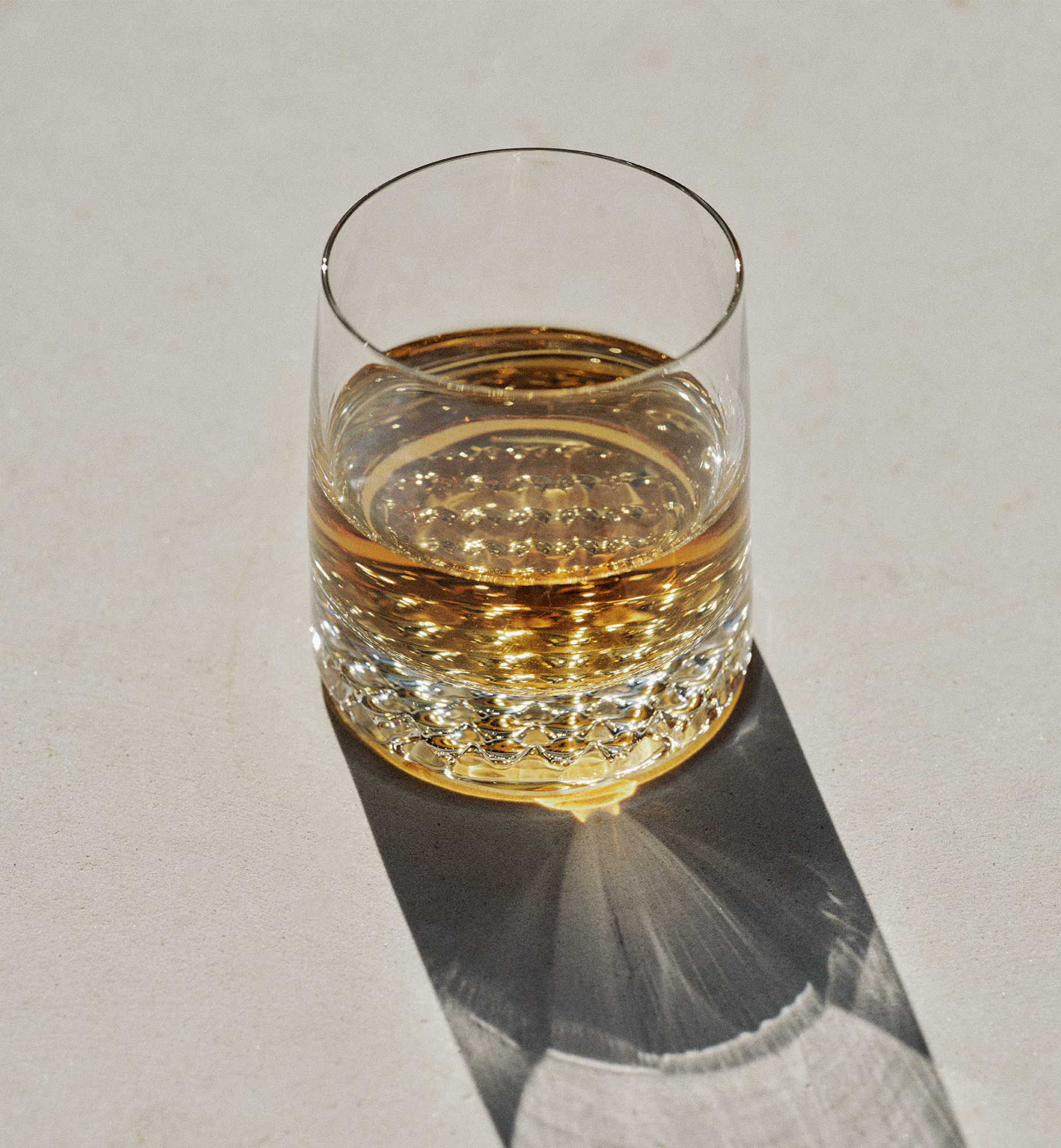krosno-fjord-verre-whisky-370-ml-fond-sculpt image 7