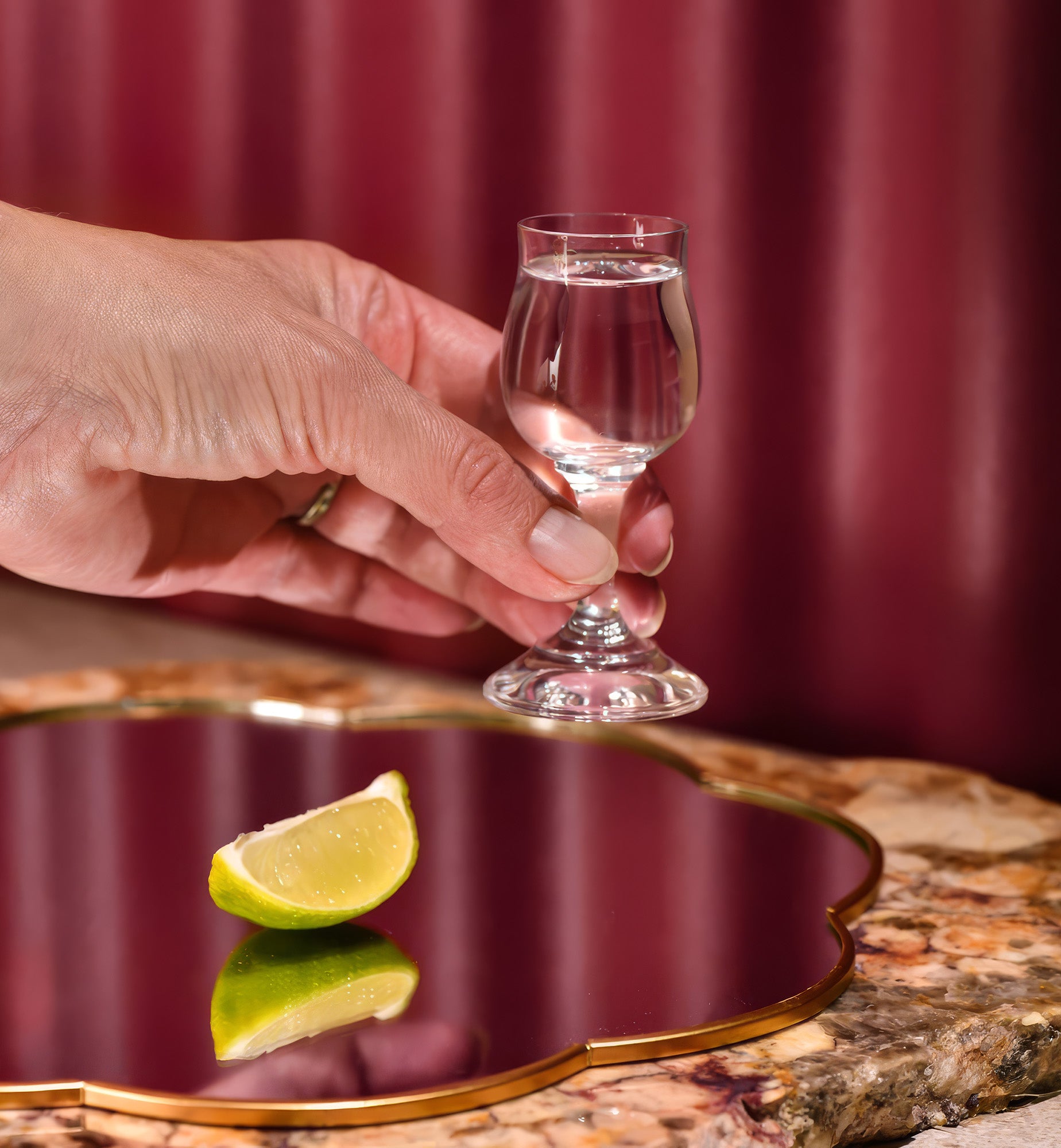 krosno-verre-vodka-liqueur-25-ml-tulipe-sur-pied image 4