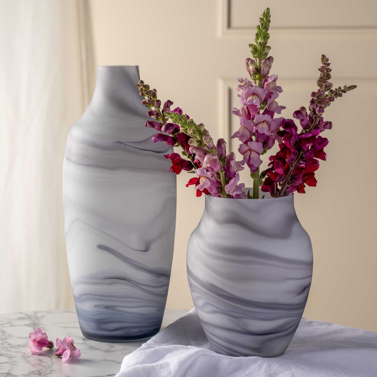 leonardo-poesia-vase-40-cm-gris-effet-marbre image 2