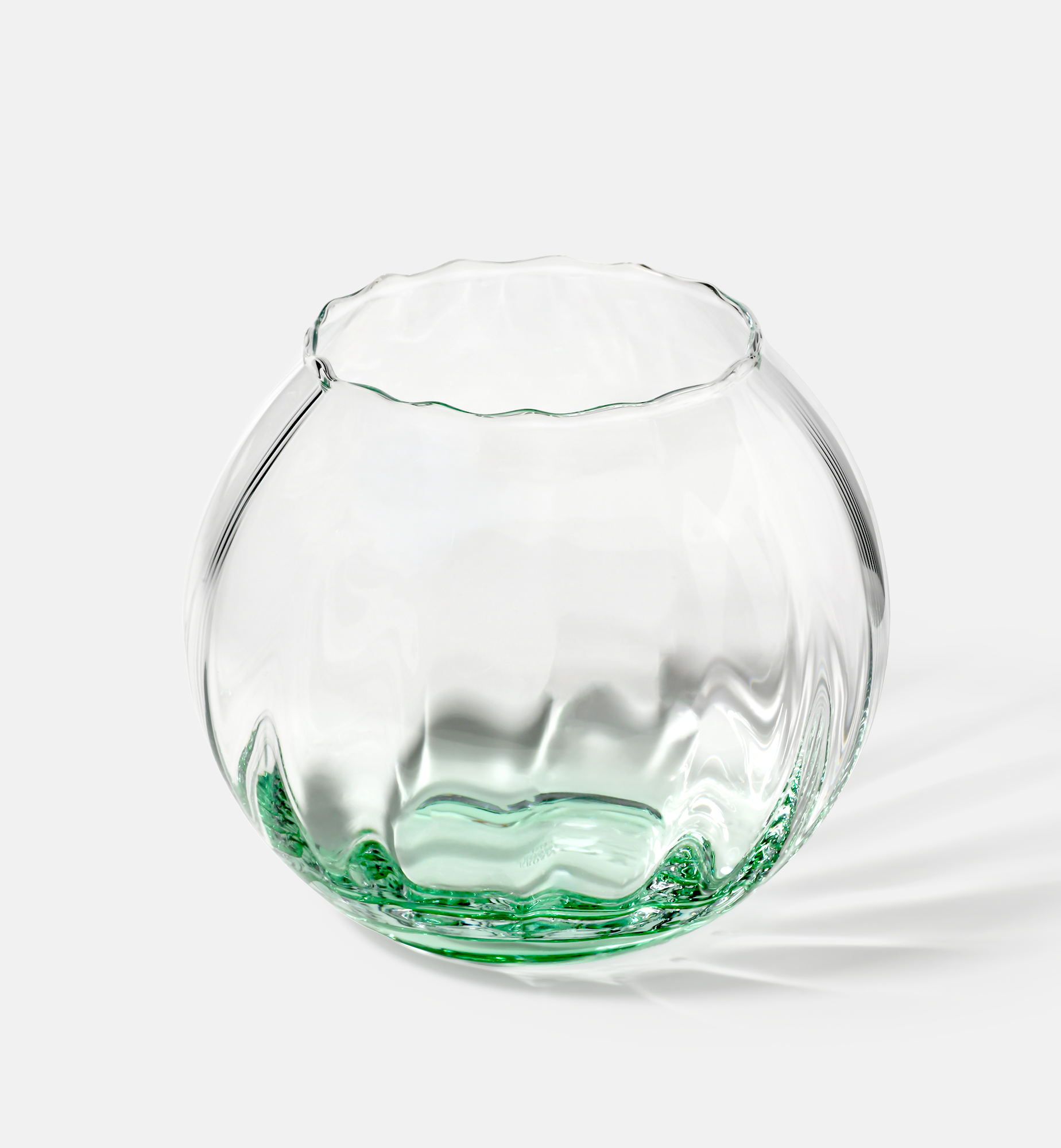 krosno-gemstone-vase-boule-meraude-15-5-cm-cristal image 2