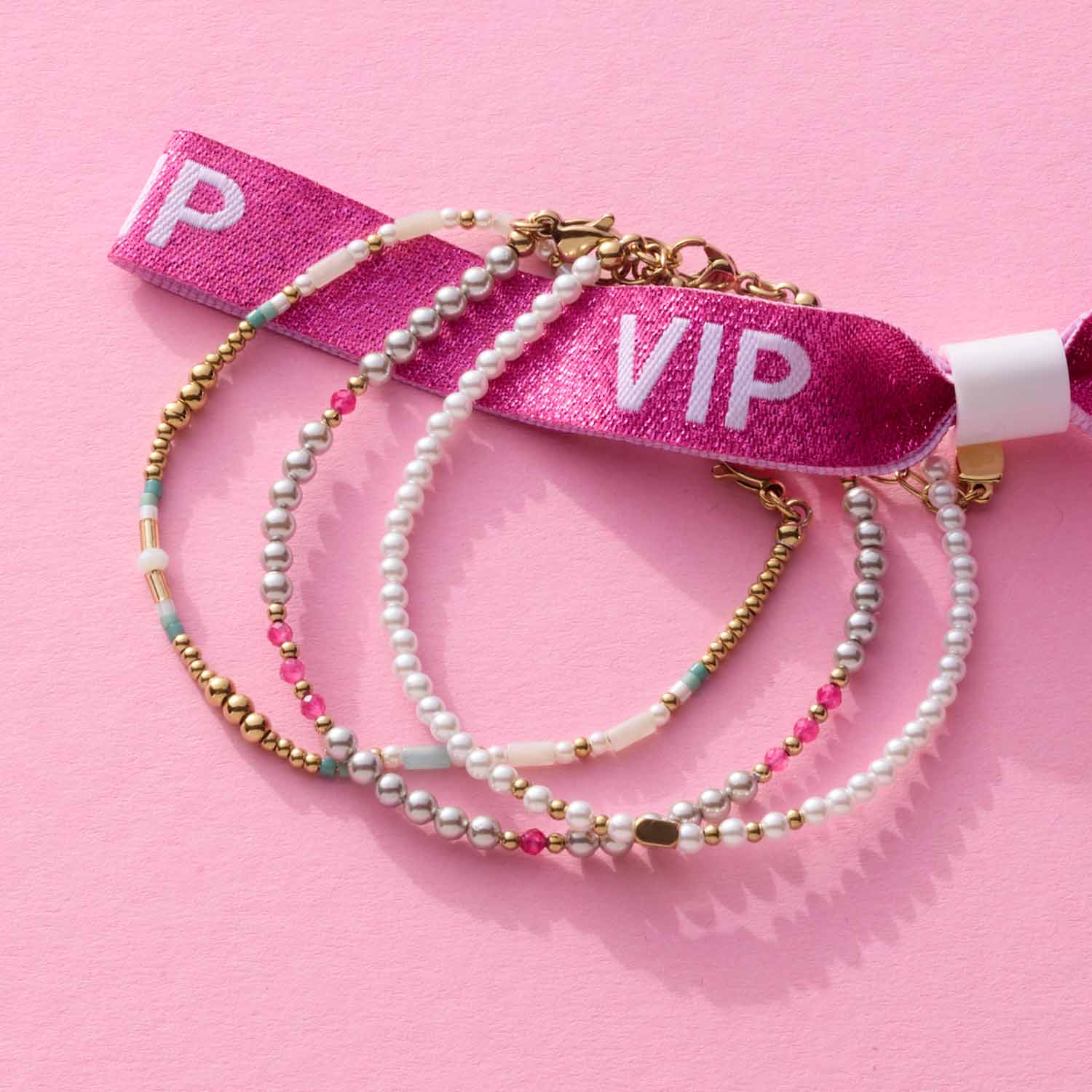 leonardo-ciao-pinky-bracelet-dor-perles-roses image 4