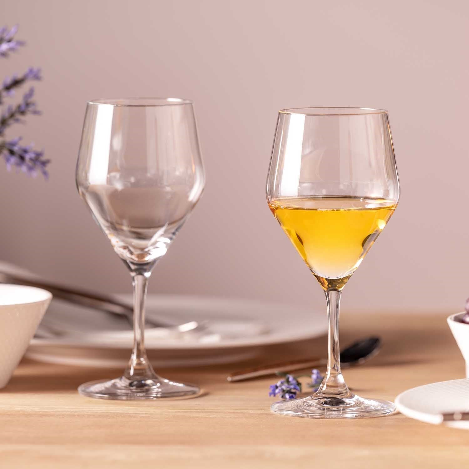 leonardo-twenty-4-verres-vin-blanc-33-cl-lot-6 image 4
