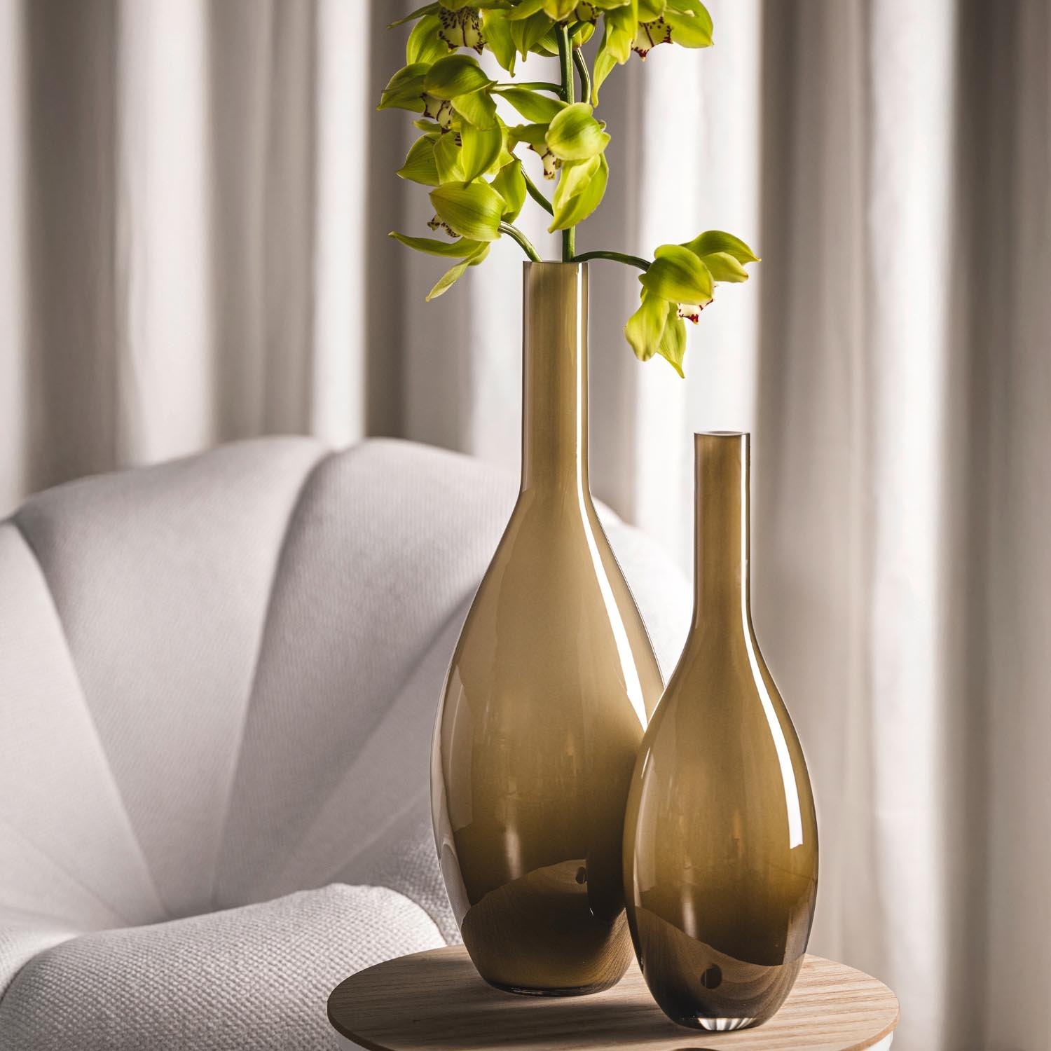leonardo-beauty-vase-verre-marron-39-cm-fait-main image 2