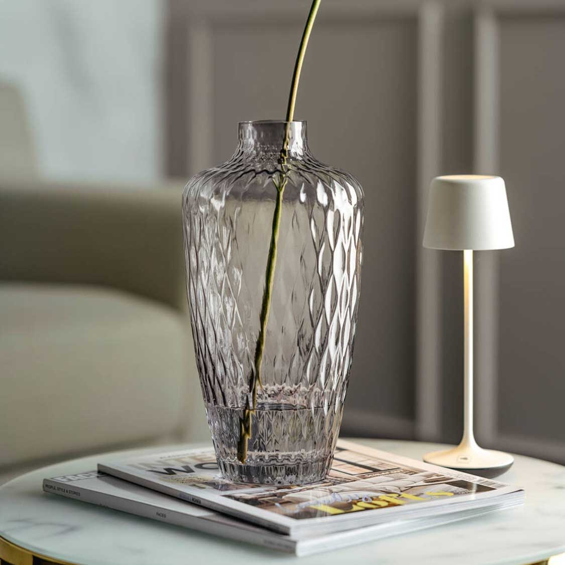 leonardo-giulia-vase-en-verre-gris-28-cm-fait-main image 2