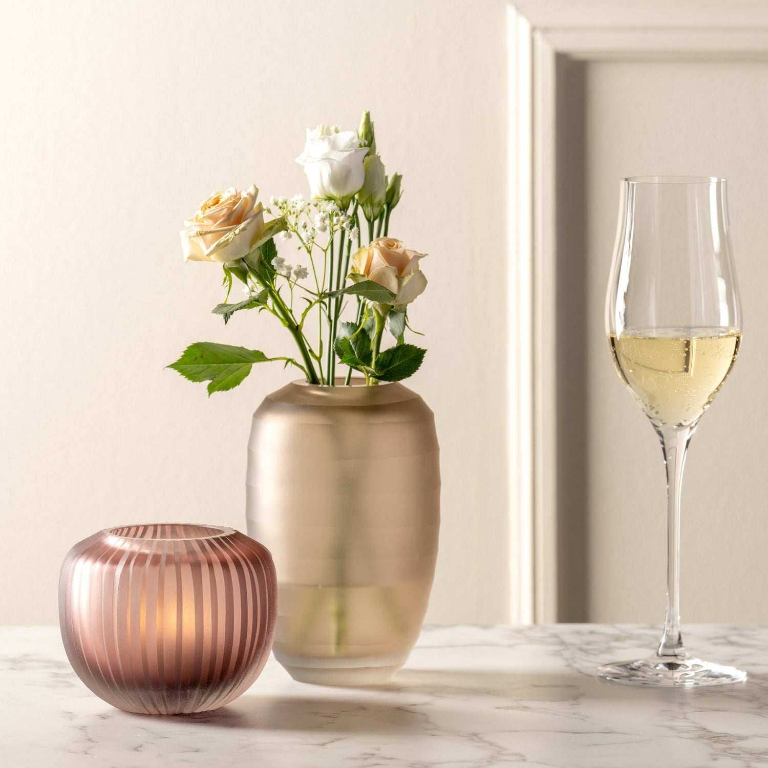 leonardo-bellagio-vase-beige-16-cm-verre-teint image 7