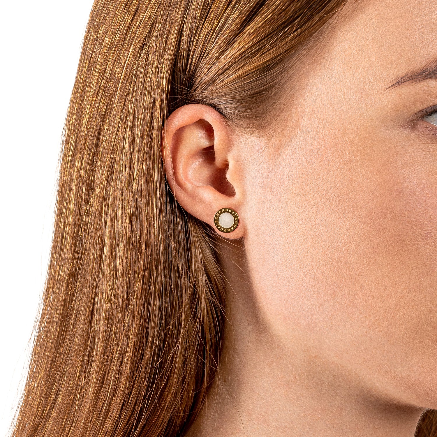 leonardo-mauritia-clous-d-oreilles-dor-nacre-acier image 2