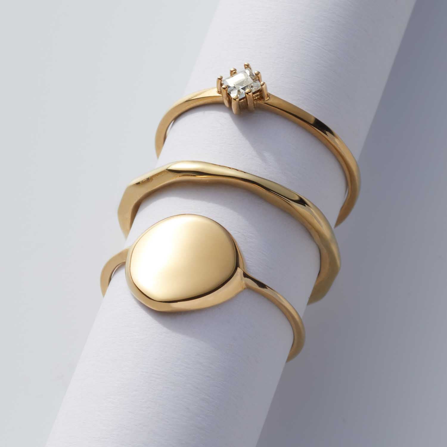 leonardo-pavina-bague-16-dor-e-anneau-fin image 4