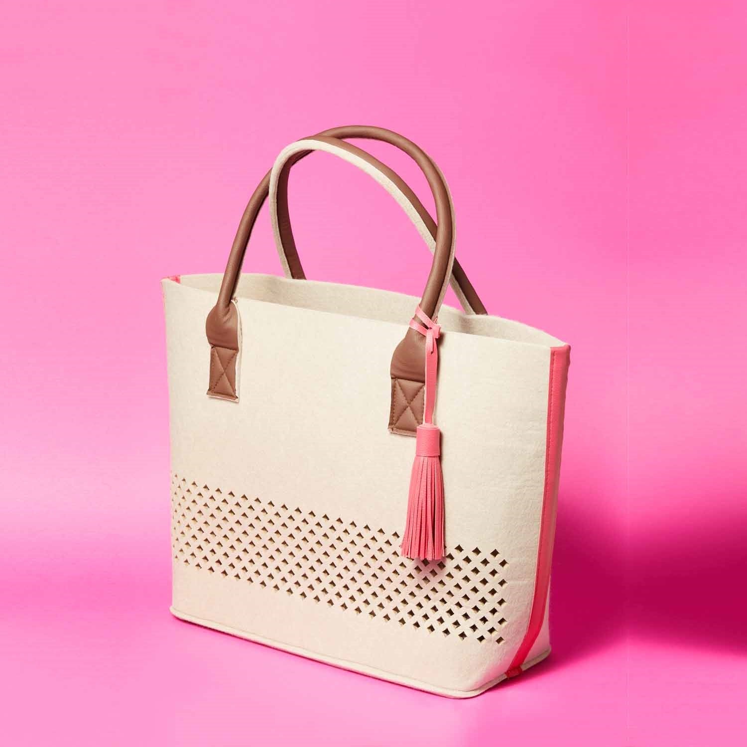 leonardo-beach-bag-sac-plage-rose-feutrine-vegan image 3