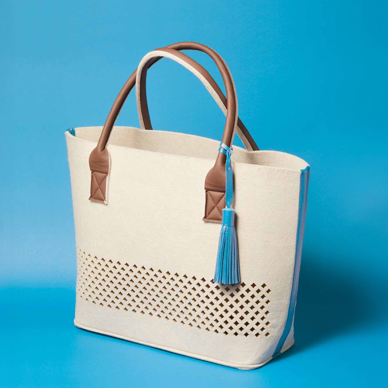 leonardo-beach-bag-sac-plage-bleu-feutrine image 3