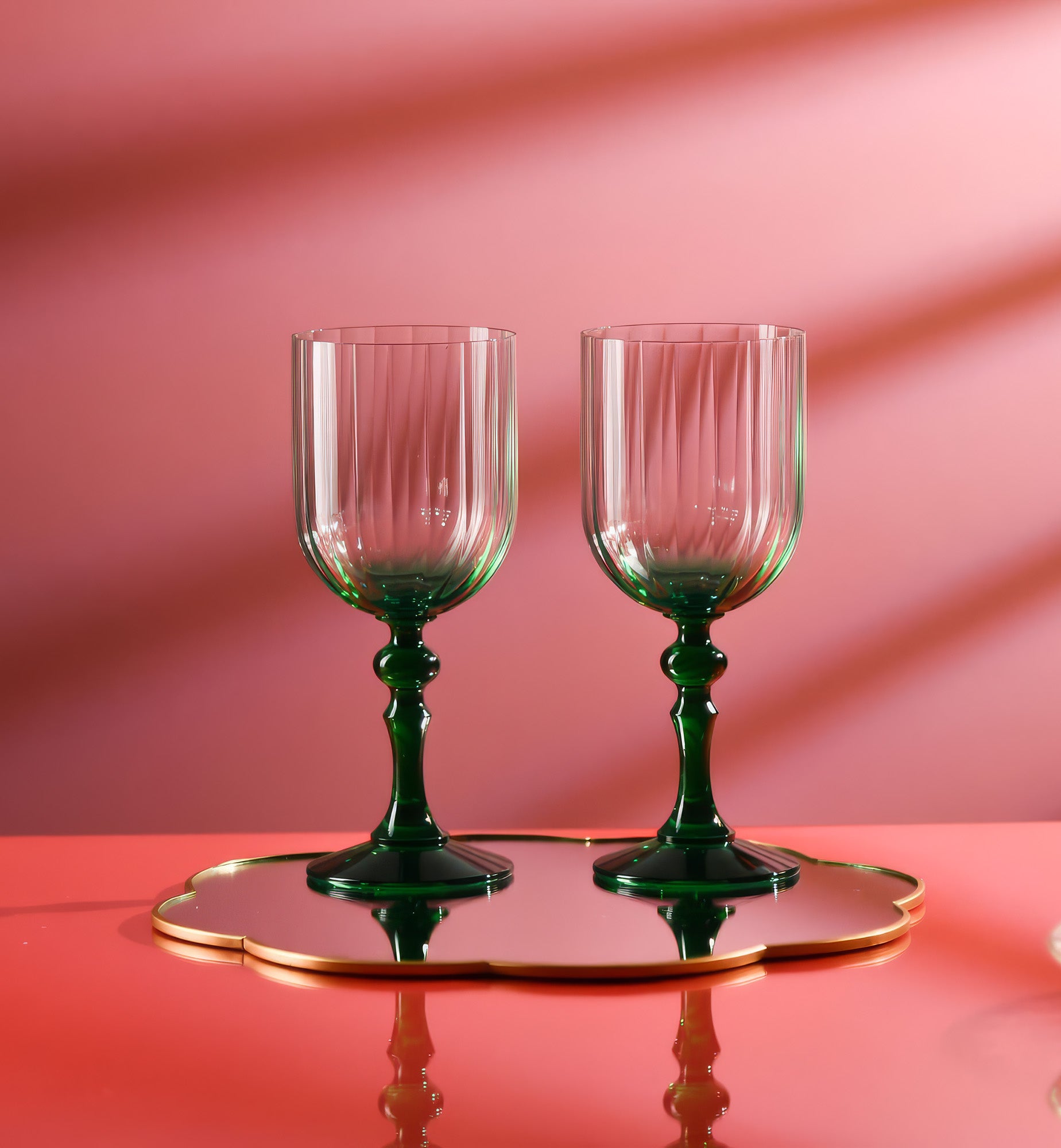 krosno-verres-vin-300-ml-pied-vert-d-grad-stri image 3