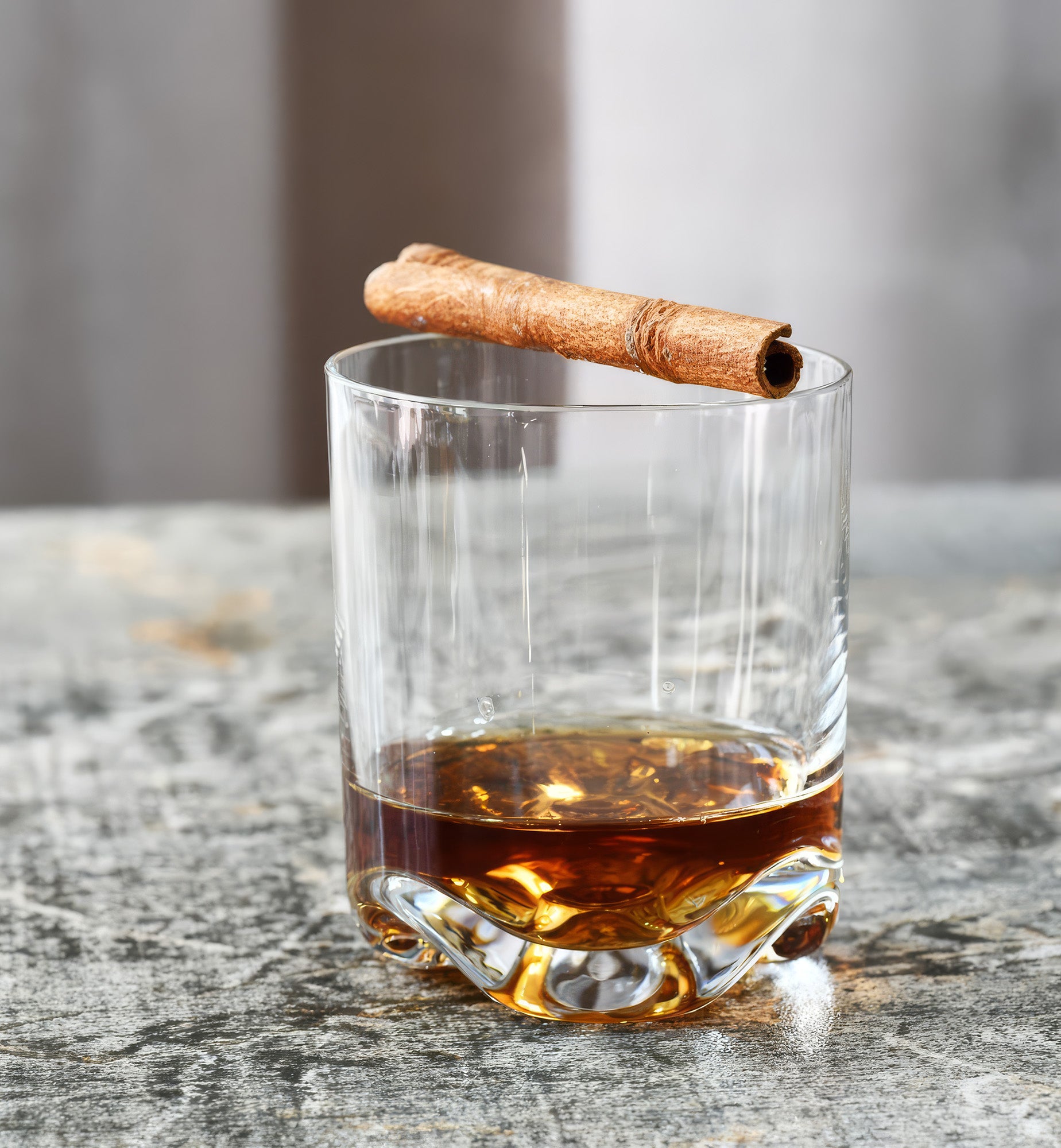 krosno-mixology-verre-whisky-330-ml-fond-d-cor image 3