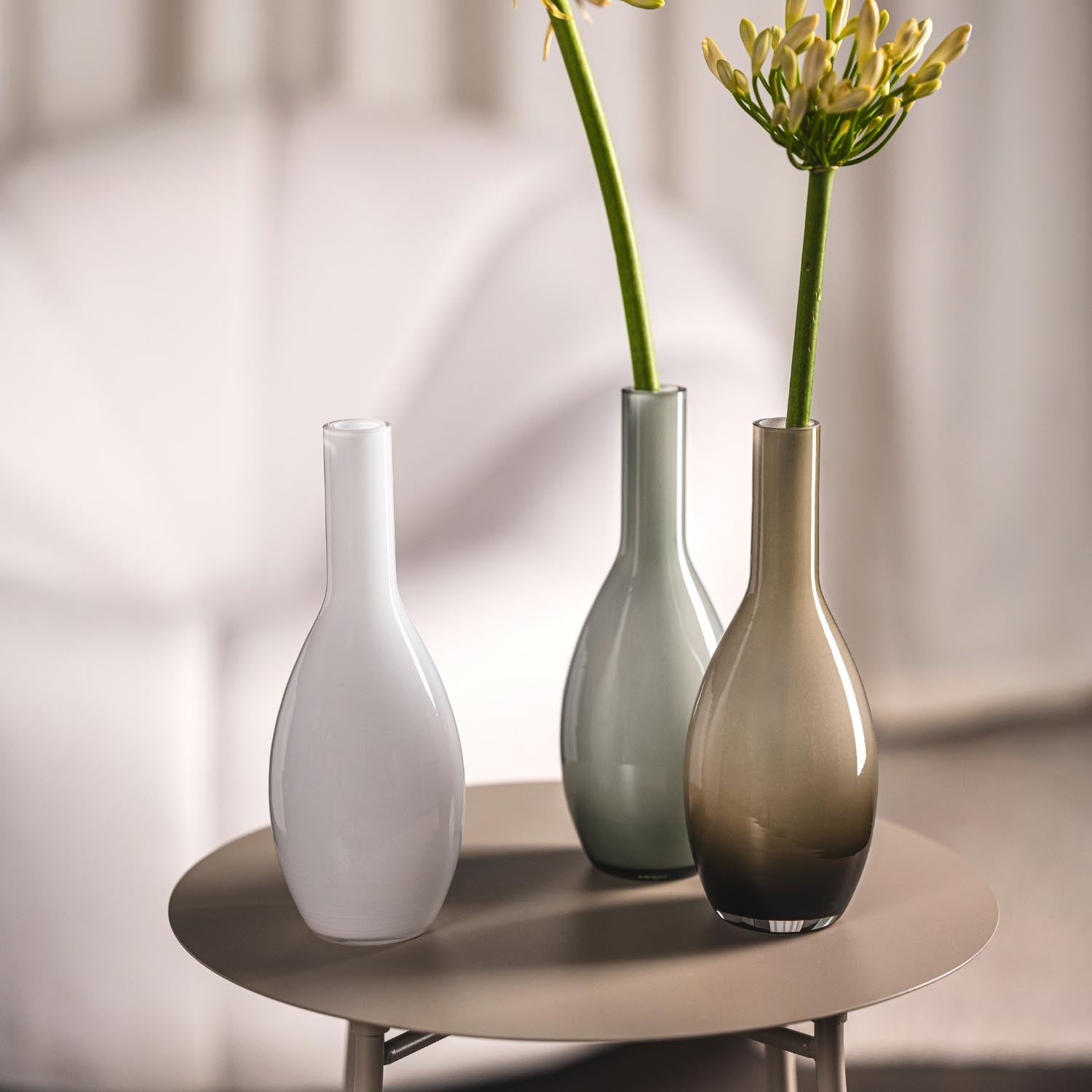 leonardo-beauty-vase-verre-blanc-18-cm-fait-main image 6