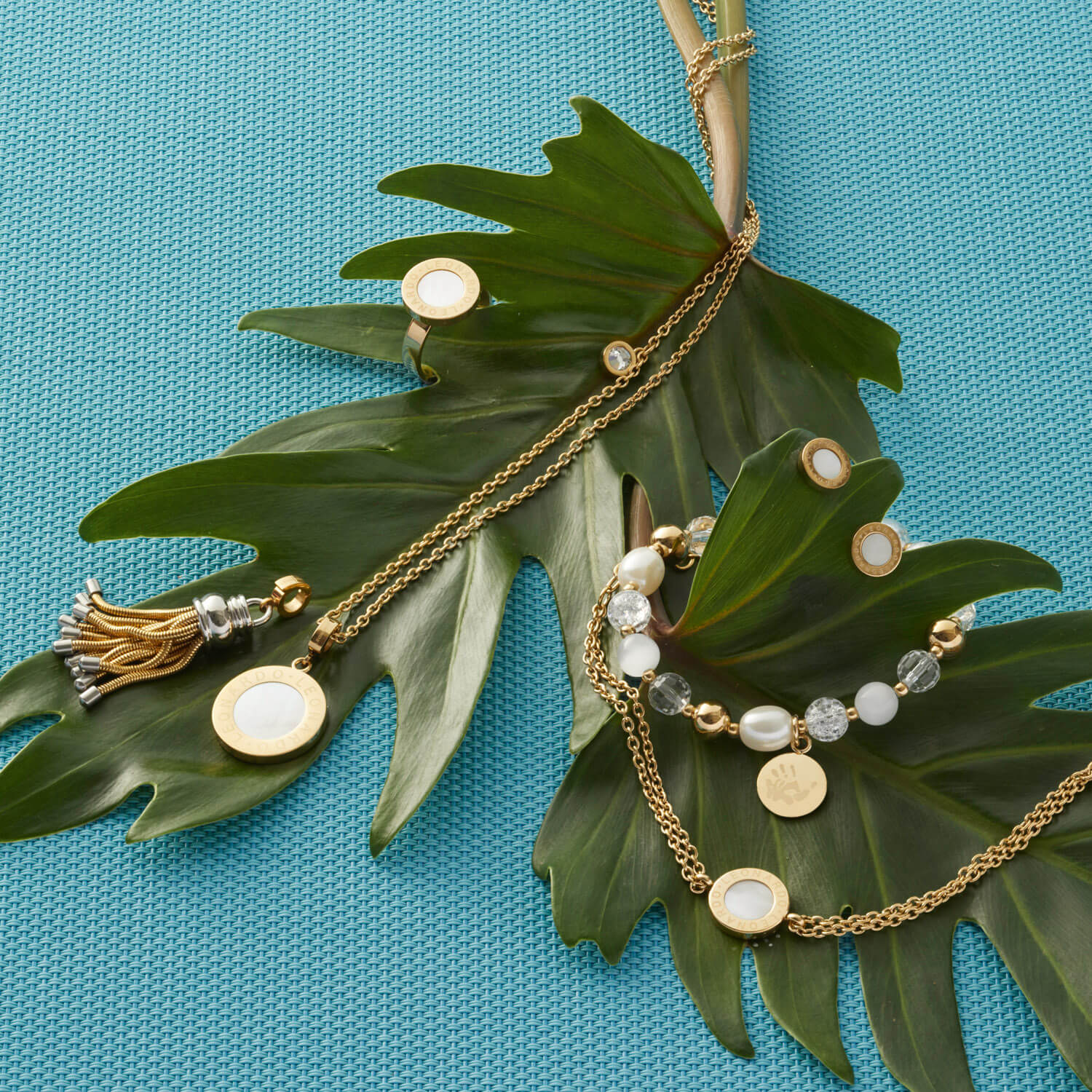 leonardo-hope-bracelet-perles-dor-lastique-femme image 4
