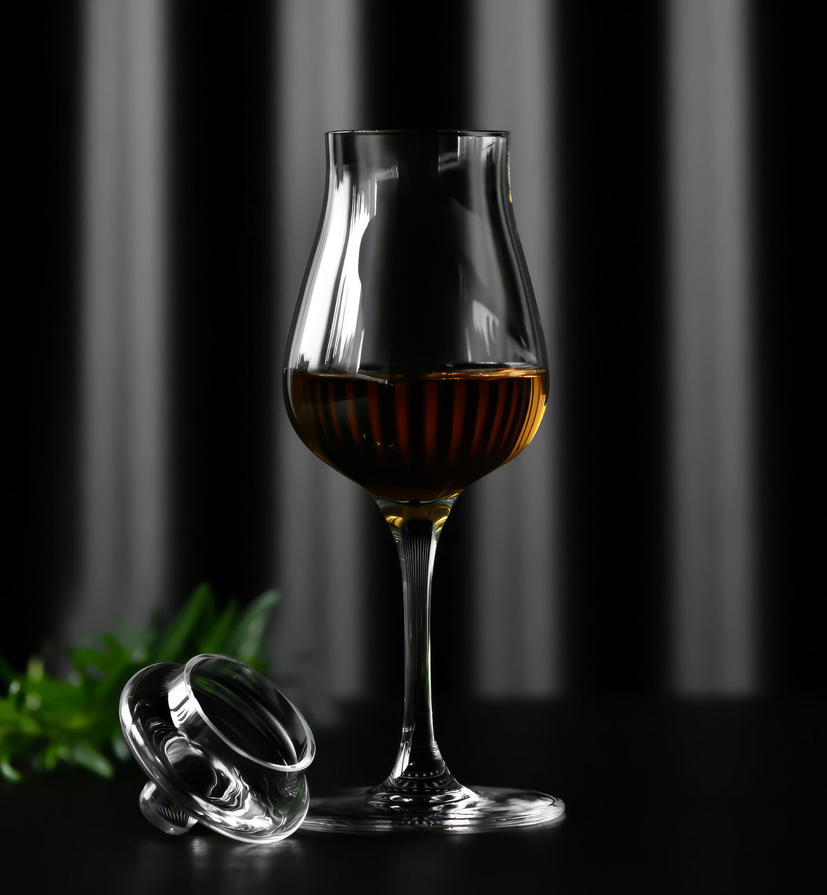 krosno-aroma-verre-whisky-d-gustation-110-ml-avec-couvercle image 3