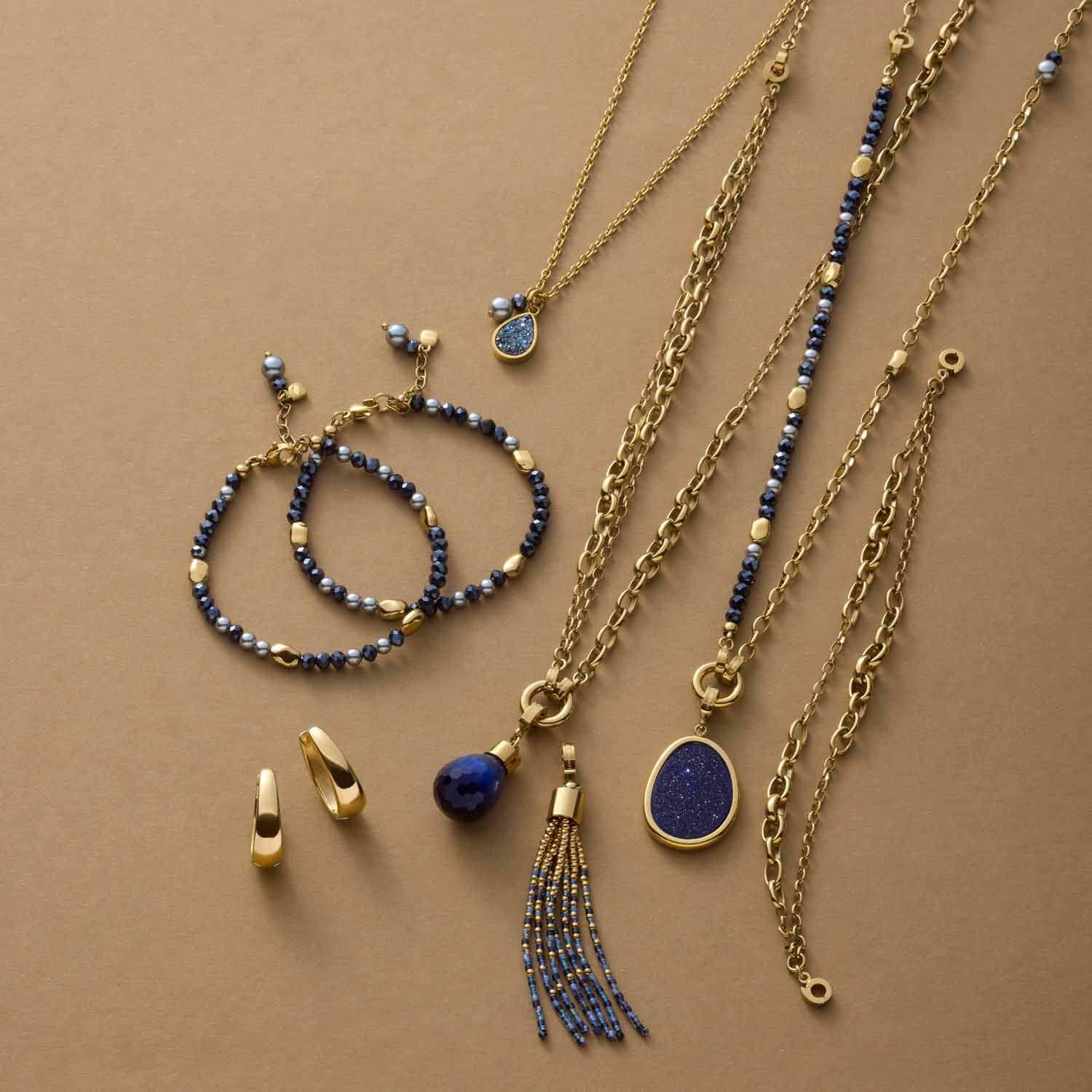 leonardo-aline-bracelet-perles-bleues-et-p-pites-or image 5