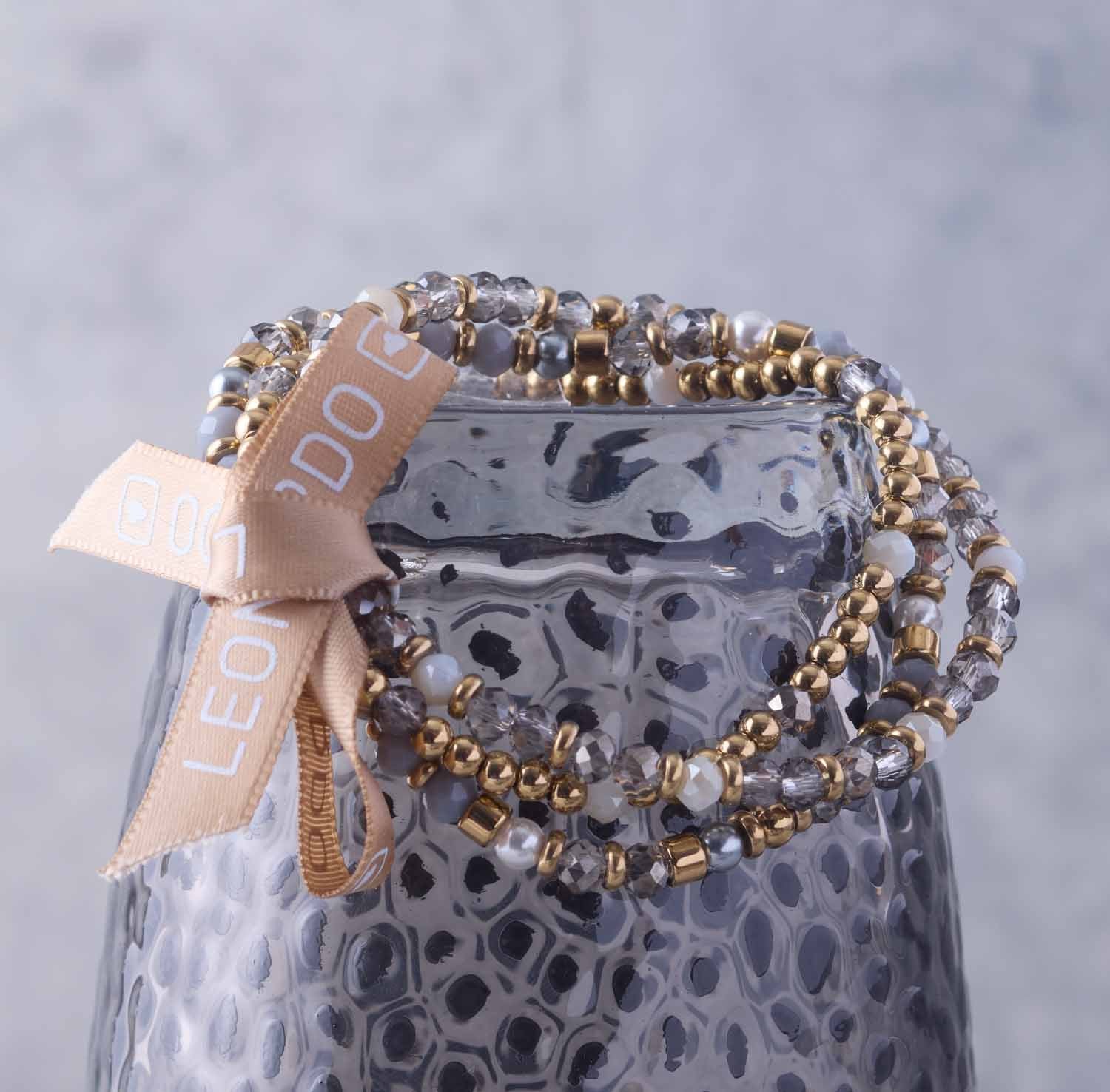 leonardo-bernadette-bracelet-dor-perles-grises-3-rangs image 2